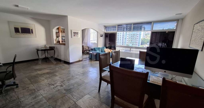 Apartamento de 4 quartos, com 172m², à venda no Ingá, Niterói/RJ