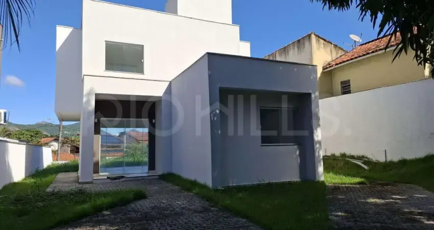 Casa Duplex, com 3 quartos e 121m², à venda em Serra Grande, Niterói/RJ