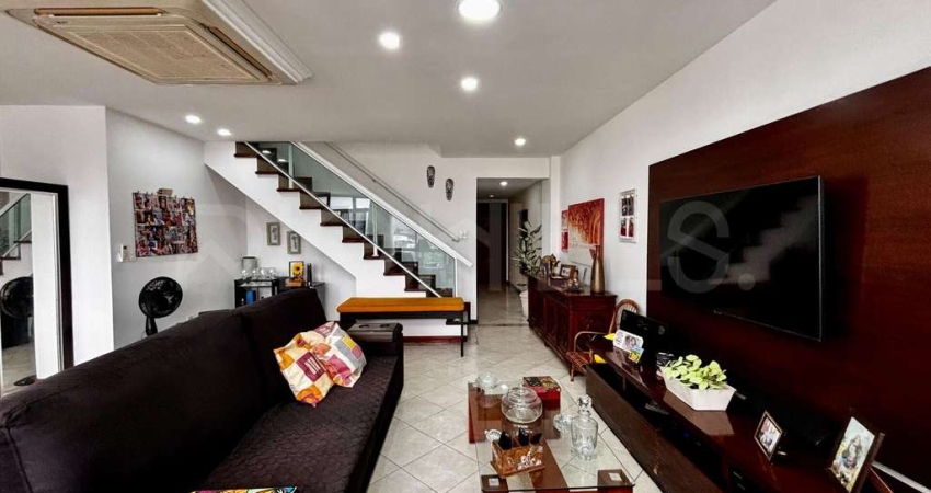 Apartamento Cobertura Duplex de 4 quartos, com 216m², à venda em Icaraí, Niterói/RJ