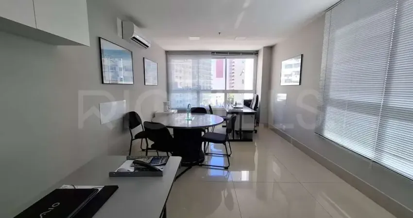 Sala Comercial de 30m² à venda em Icaraí, Niterói/RJ