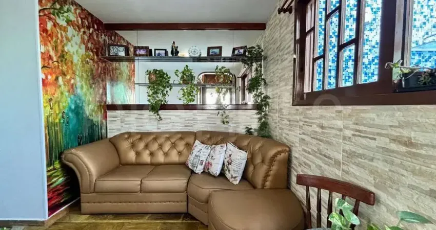 Apartamento Cobertura Triplex de 3 quartos, com 240m², à venda em Icaraí, Niterói/RJ