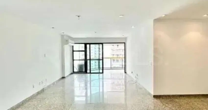 Apartamento de 4 quartos, com 206m², à venda em icaraí, niterói/rj