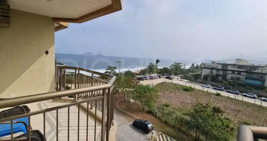 Apartamento cobertura duplex de 2 quartos à venda no ocean inn, com 120m², na praia de camboinhas, niterói/rj