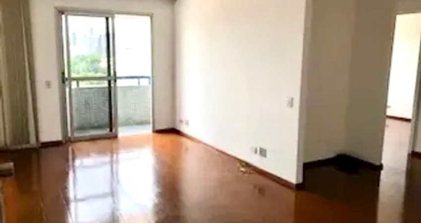 Apartamento à venda, com 76 metros, 2 vagas em Pinheiros, São Paulo