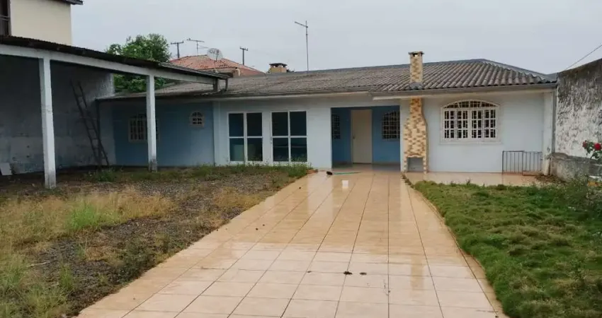 Casa com 2 quartos à venda na Rua Goiás, Iguaçu, Araucária