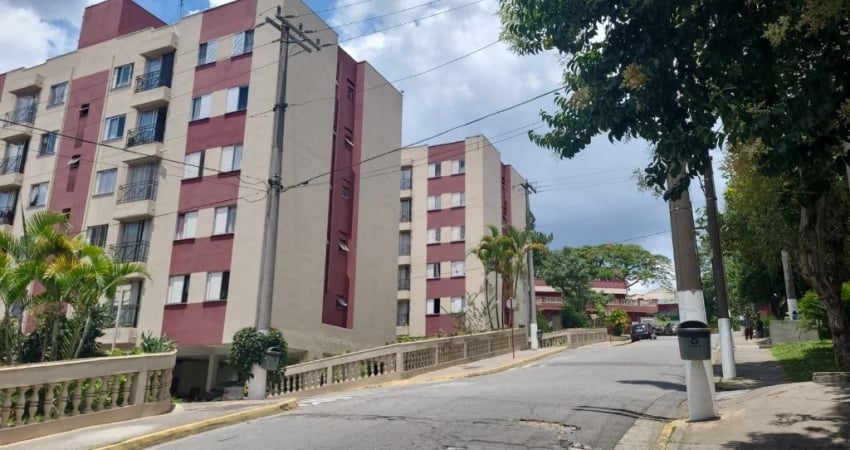 Vende-se apartamento no Alvarenga
