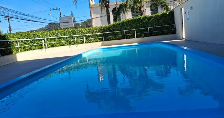 Apartamento 2 dormitórios com suíte e sacada com churrasqueira