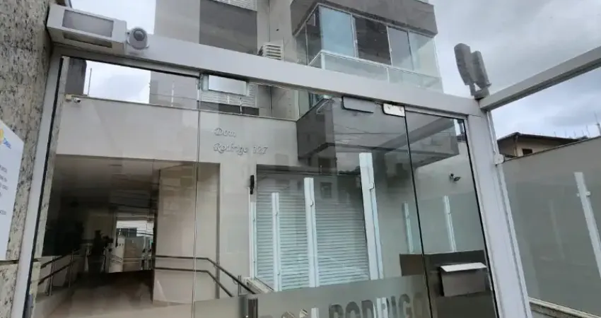 Apartamento centro 3 dorms com suíte, garagem - prédio com piscina