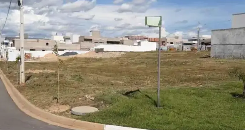 Terreno à venda na Avenida Professora Edna Maria de Albuquerque Affi, São Sebastião, Cuiabá