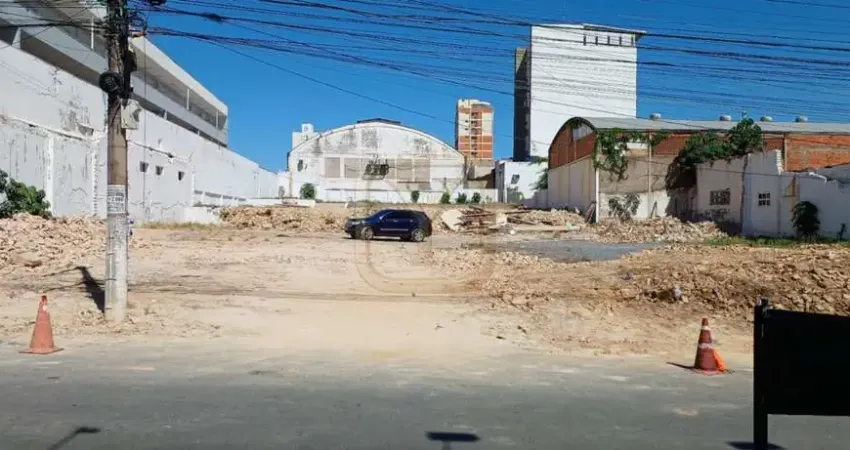 Terreno comercial à venda na Rua Treze de Junho, 932, Centro Sul, Cuiabá