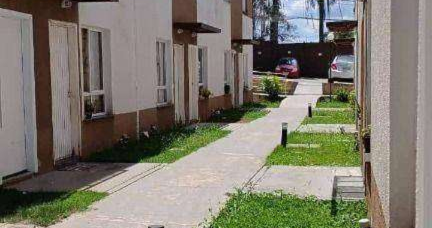 Sobrado com 2 dormitórios à venda, 49 m² por R$ 225.000 - Água Espraiada - Cotia/SP