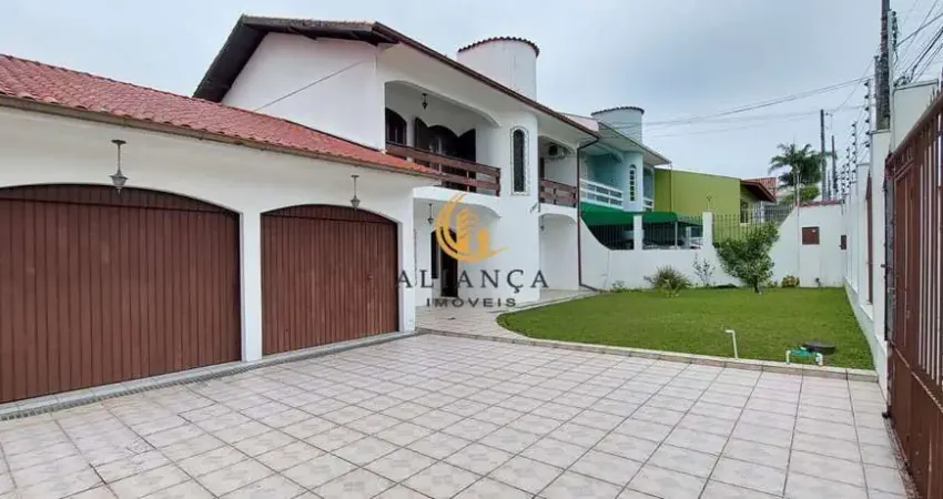 Casa com 4 quartos à venda na Rua Coronel Américo, Barreiros, São José