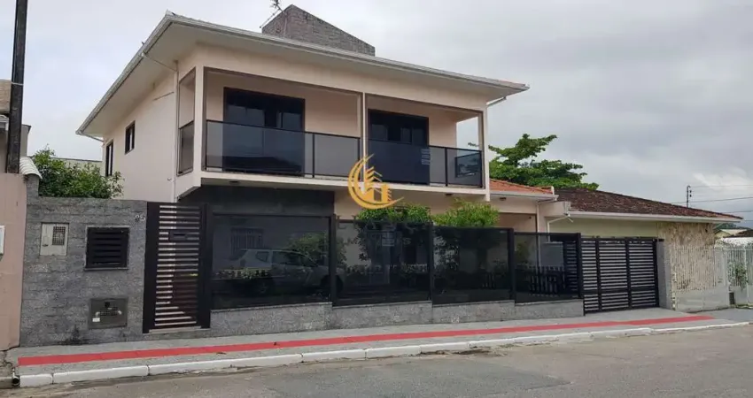 Casa com 4 quartos à venda no Fazenda Santo Antônio, São José 