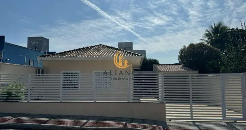 Casa com 2 quartos à venda na Rua Francisco Ferreira Filho, Flor de Nápolis, São José