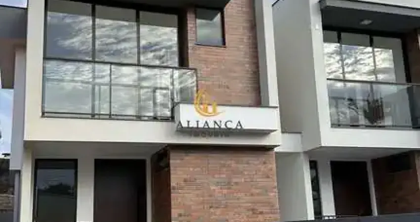 Casa com 3 quartos à venda na Rua Manoel Marques Júnior, Serraria, São José