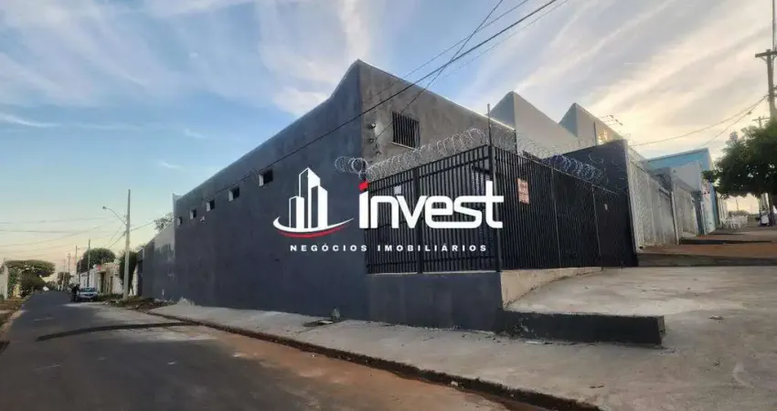 Galpão recém construído Área total 700 m² bairro Manuel Mendes