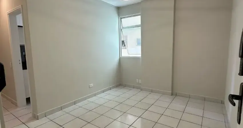 Apartamento frente em mar na aviação todo reformado e planejado