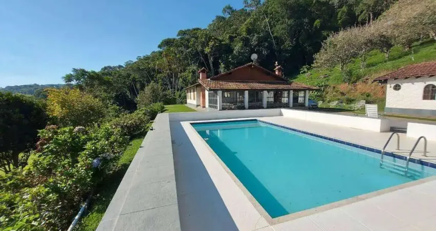 Sítio com 4 dormitórios à venda, 27000 m² por r$ 770.000,00 - sebastiana - teresópolis/rj