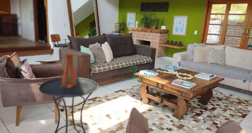 Casa com 4 dormitórios à venda, 424 m² por r$ 1.550.000,00 - albuquerque - teresópolis/rj