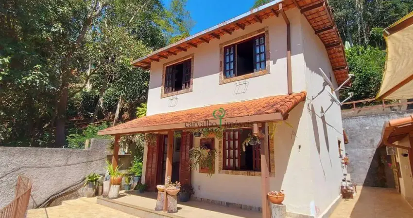 Casa com 3 dormitórios à venda, 115 m² por r$ 500.000,00 - vale feliz - teresópolis/rj