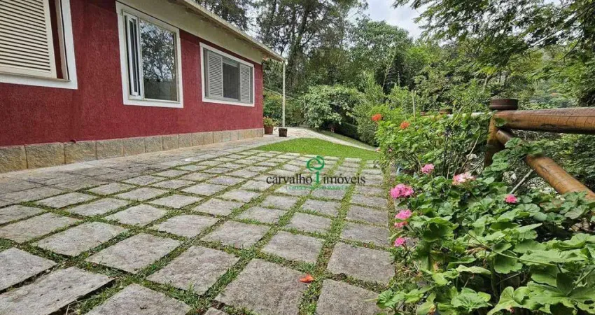 Casa com 4 dormitórios à venda, 370 m² por R$ 1.590.000,00 - Albuquerque - Teresópolis/RJ