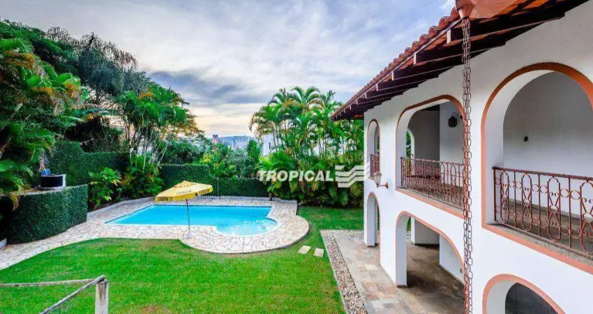 Casa com 4 dormitórios à venda, 525 m² por R$ 2.980.000,00 - Centro - Blumenau/SC