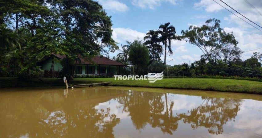 Sítio com 3 dormitórios à venda, 83011 m² por R$ 1.500.000,00 - Belchior Alto - Gaspar/SC