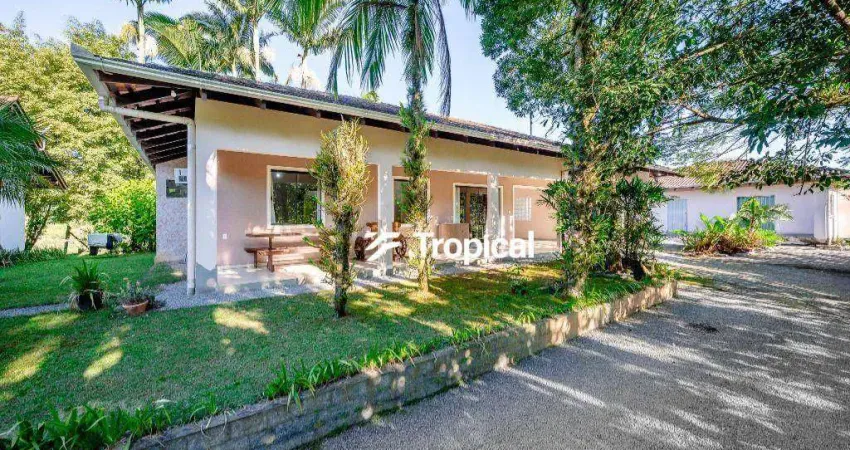 Casa com 3 dormitórios à venda, 200 m² por R$ 850.000,00 - Fidélis - Blumenau/SC