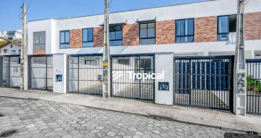 Sobrado com 2 dormitórios para alugar, 63 m² por R$ 2.030,17/mês - Escola Agrícola - Blumenau/SC