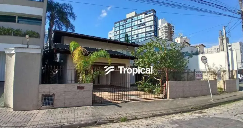 Casa com 3 dormitórios para alugar, 186 m² por r$ 7.120,00/mês - vila nova - blumenau/sc