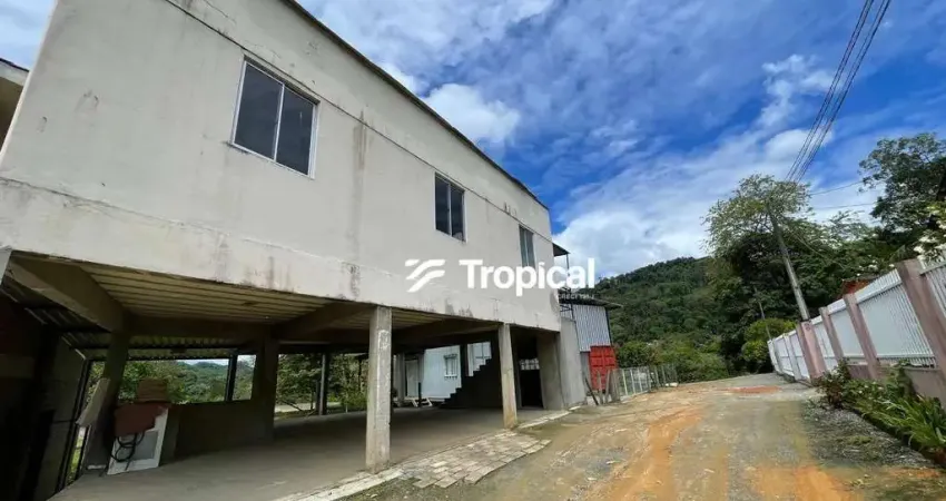 Casa com 2 dormitórios para alugar, 1 m² por r$ 1.545,00/mês - fidélis - blumenau/sc