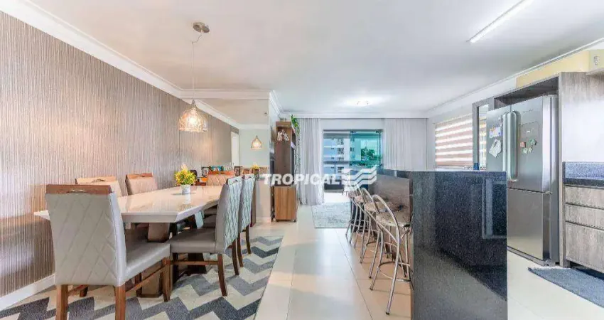 Apartamento com 3 dormitórios à venda, 133 m² por R$ 670.000,00 - Escola Agrícola - Blumenau/SC