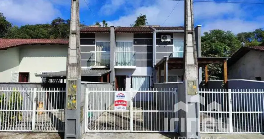 Casa com 2 quartos para alugar na NESTOR FIRMINO VIEIRA, 150, Itinga, Araquari