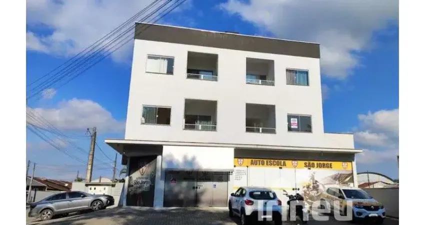 Apartamento com 2 quartos para alugar na Avenida Gustavo Milbratz, 158, Itinga, Araquari