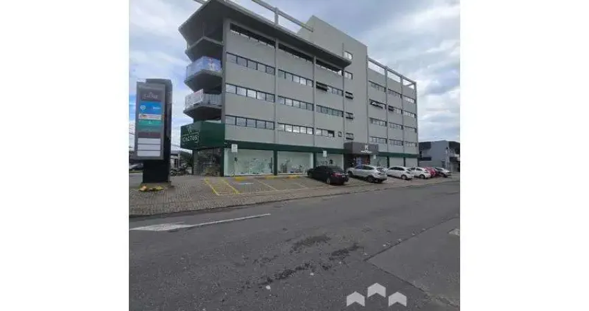 Sala comercial para alugar na Rua Tuiuti, 2236, Aventureiro, Joinville