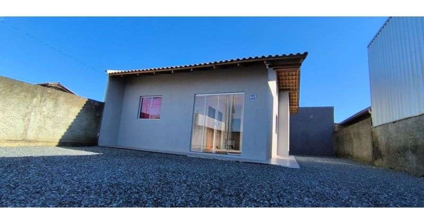 Casa com 2 quartos para alugar na ARAQUARI, 545, Volta Redonda, Araquari