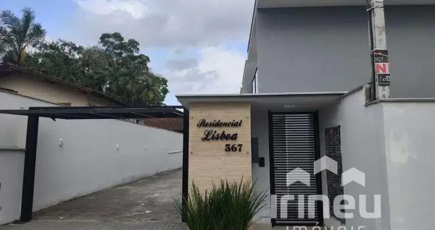 Casa com 2 quartos para alugar na Rua Rudolf Baumer, 567, Vila Nova, Joinville