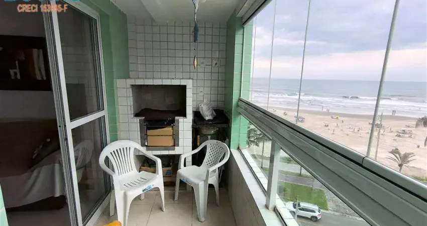 APARTAMENTO MOBILIADO EM PREDIO FRENTE PRAIA, COM VISTA MAR, 2 QUARTOS 1 SUÍTE, SACADA COM CHURRASQUEIRA, PISCINA,