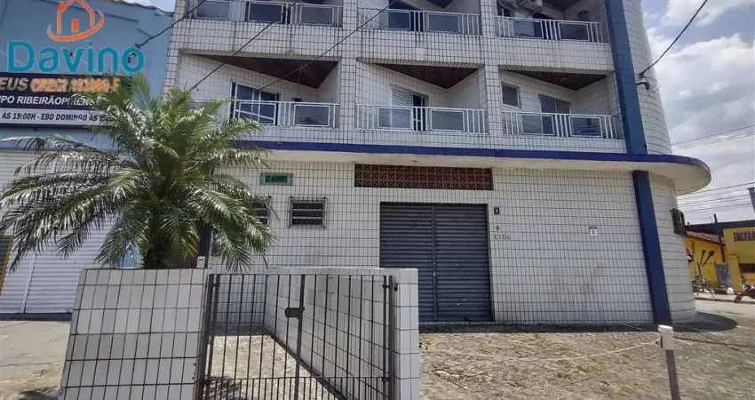 180MIL ENTRADA SALDO DIRETO LINDO E AMPLO APARTAMENTO REFORMADO PRAIA DO MARACANA SEGUNDO ANDAR.