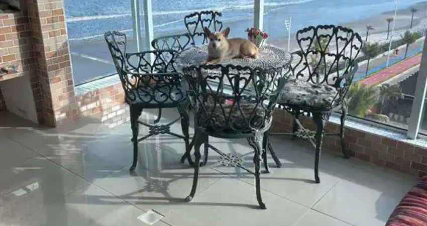 Encantador apartamento com vista mar ! Pé na areia! Divisa de Praia Grande com Mongaguá.