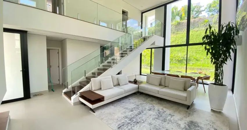 Apartamento com 3 Quarto(s) e 4 banheiro(s) para Alugar, 296 m² por R$ 15000 / Mês