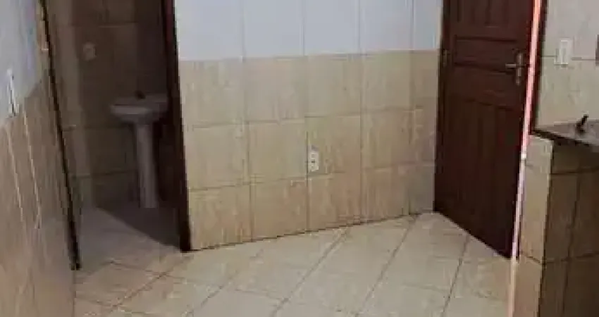 Apartamento com 1 Quarto(s) e 1 banheiro(s) para Alugar, 22 m² por R$ 727 / Mês