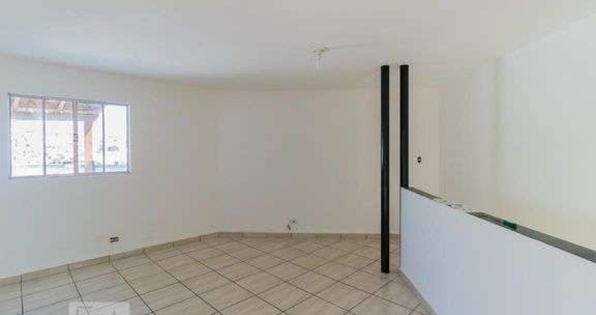 Casa com 1 Quarto(s) e 1 banheiro(s) para Alugar, 70 m² por R$ 1300 / Mês