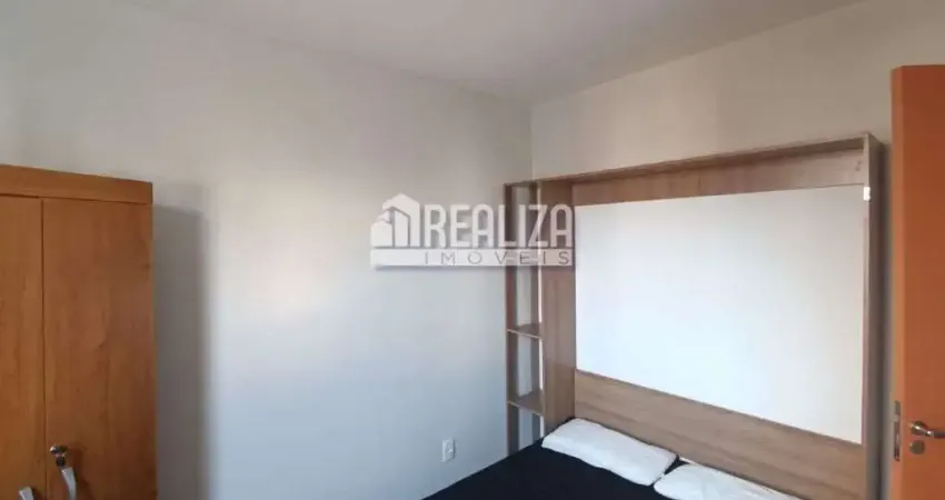 Apartamento com 2 Quarto(s) e 1 banheiro(s) para Alugar, 60 m² por R$ 2556 / Mês