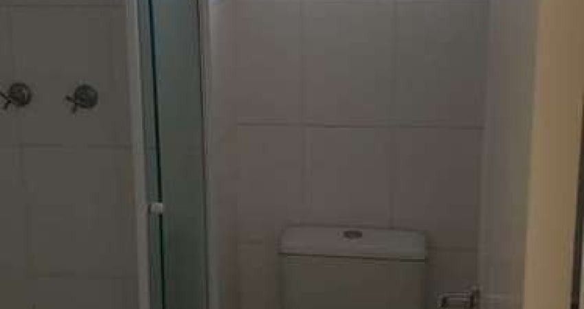 Apartamento com 3 Quarto(s) e 2 banheiro(s) para Alugar, 65 m² por R$ 2300 / Mês