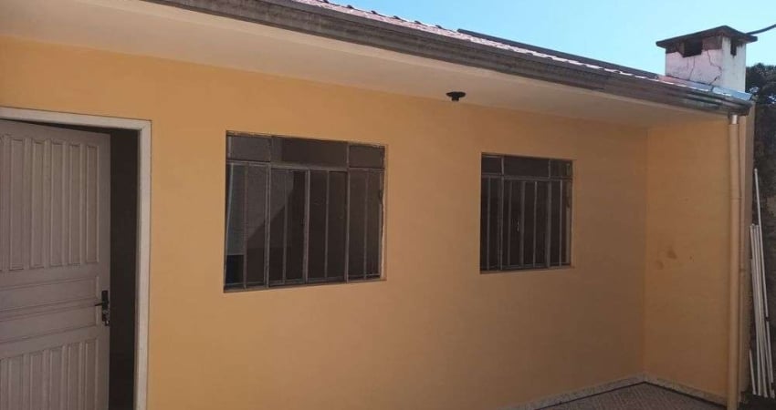 Casa com 2 Quarto(s) e 1 banheiro(s) para Alugar, 65 m² por R$ 1800 / Mês