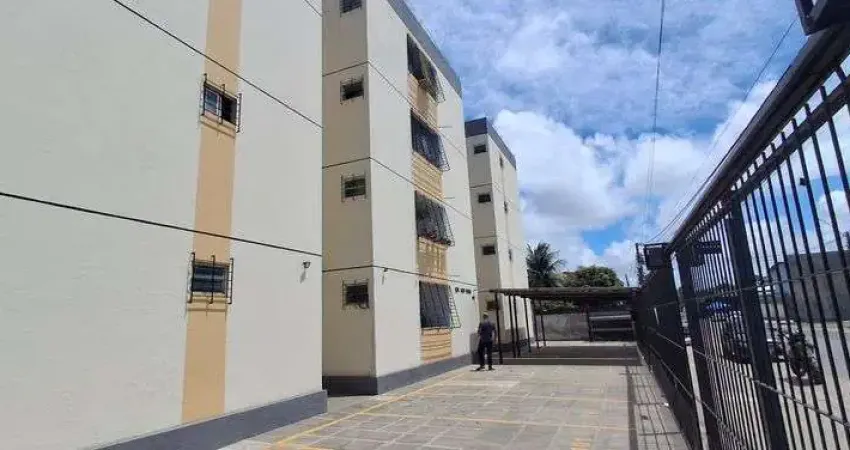 Apartamento com 3 Quarto(s) e 2 banheiro(s) para Alugar, 75 m² por R$ 1800 / Mês