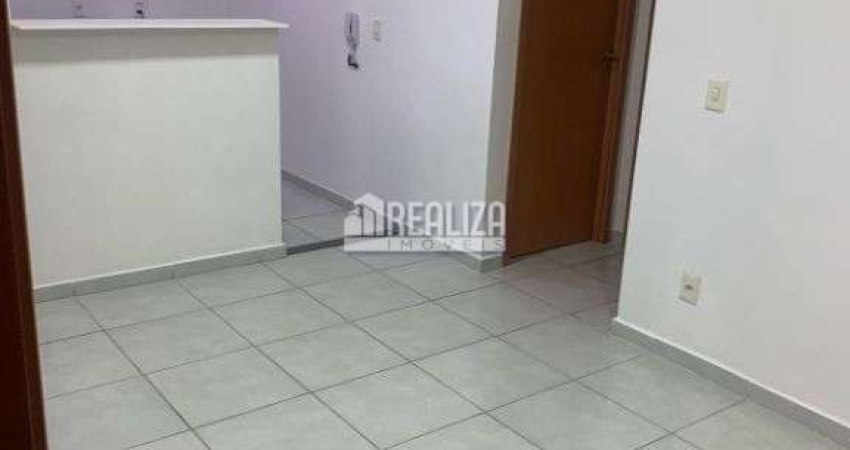 Apartamento com 2 Quarto(s) e 1 banheiro(s) para Alugar, 50 m² por R$ 1705 / Mês