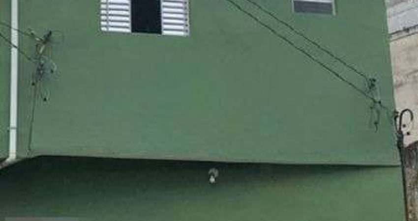 Casa com 2 Quarto(s) e 1 banheiro(s) para Alugar, 70 m² por R$ 900 / Mês