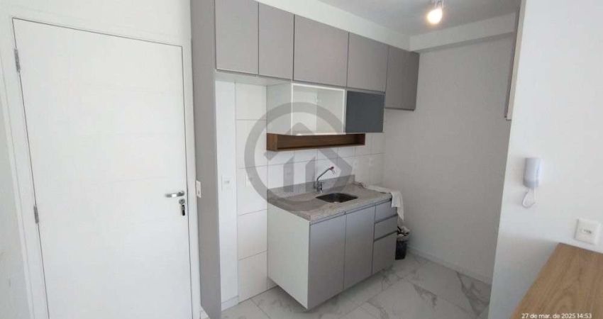Apartamento com 1 Quarto(s) e 1 banheiro(s) para Alugar, 34 m² por R$ 2250 / Mês